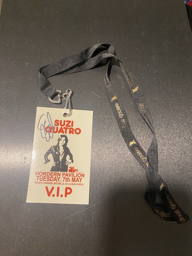 Suzi quatro hand - suzi, signed